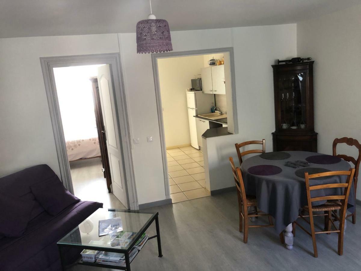 Gite Ancien Relais De Saint-Jacques La Roche-Guyon Εξωτερικό φωτογραφία